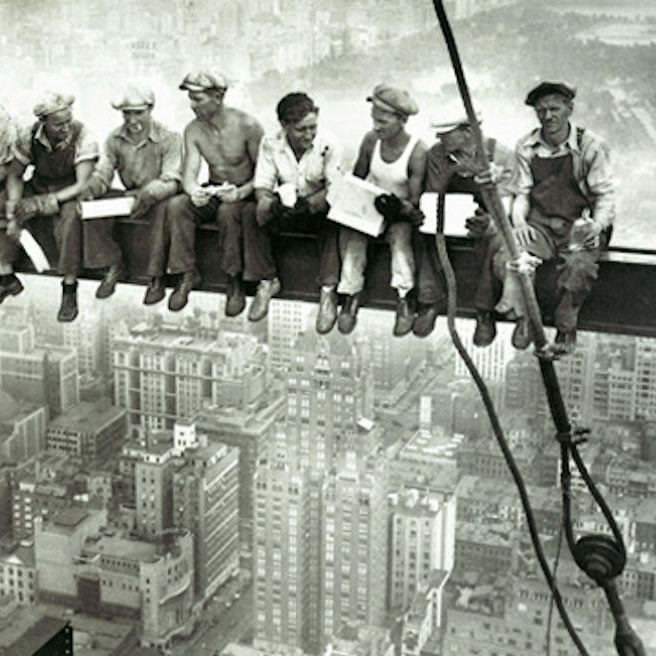 job lavoro operai costruzioni grattacieli - QUADRATA